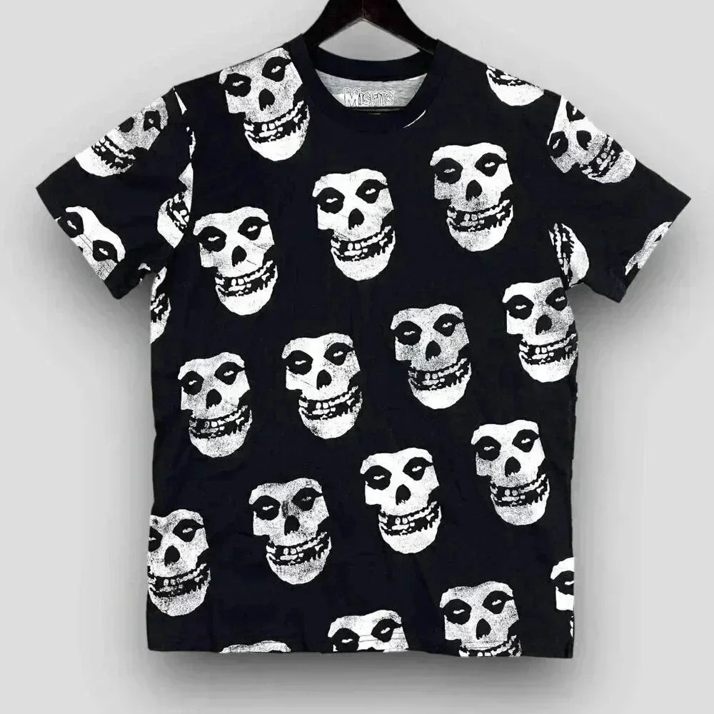 Misfits Men's Graphic Tee T Shirt Sizes M & L Allover Skull Print Crewneck - Picture 5 of 7